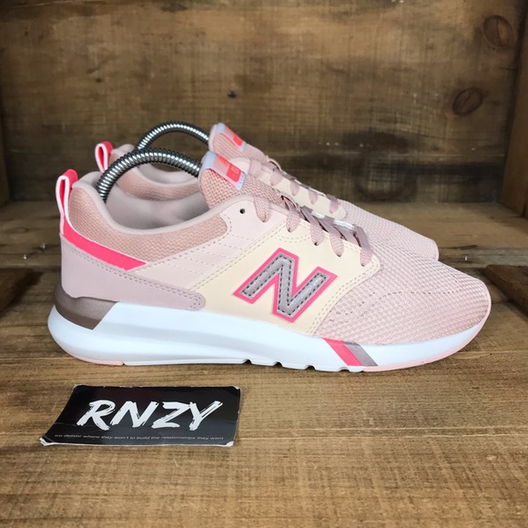 New Balance Shoes - NEW New Balance 009v1 Dusty Rose